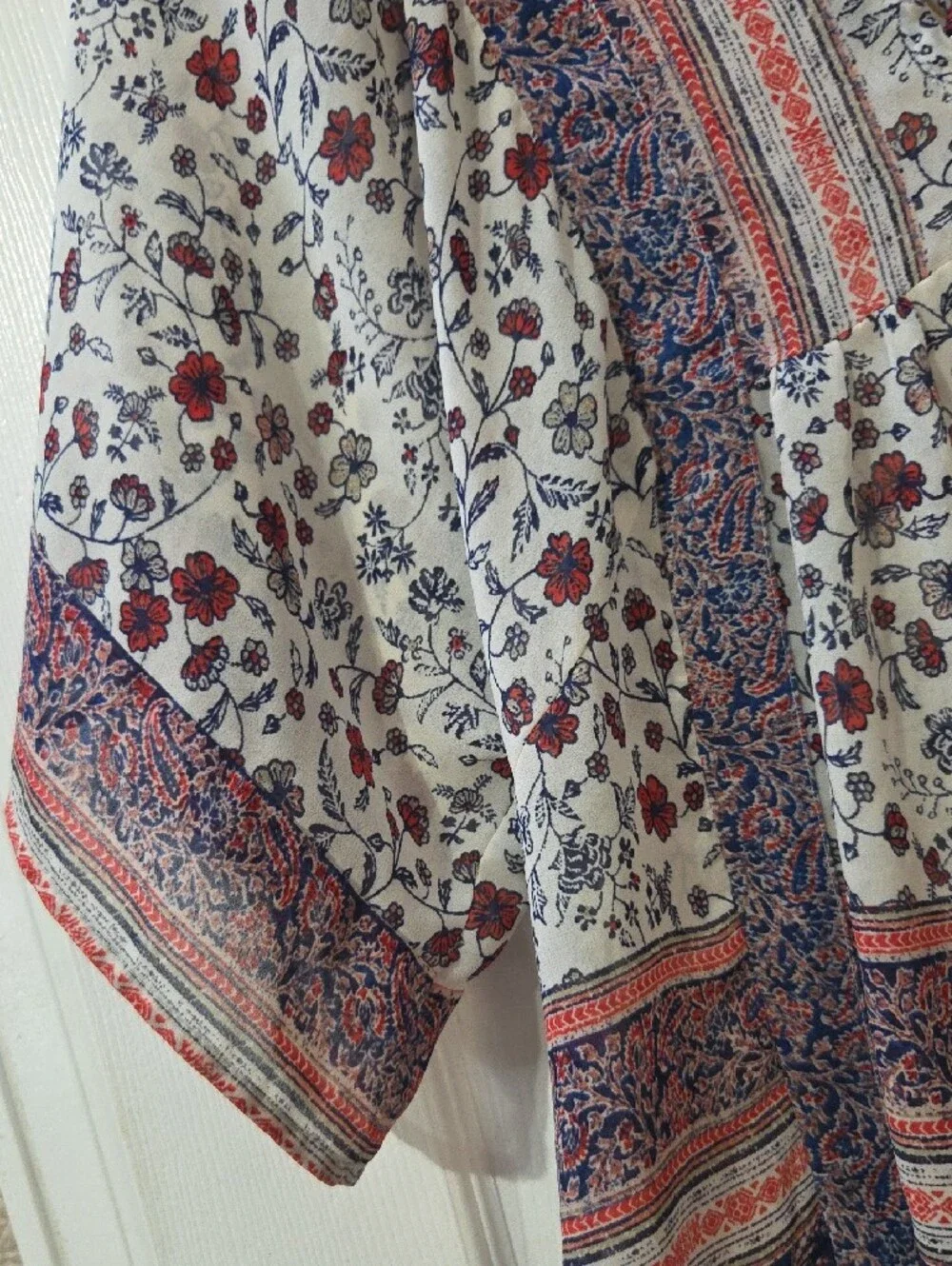 Knox Rose Cream Boho Tunic with Red & Blue Paisley - Picture 4 of 8